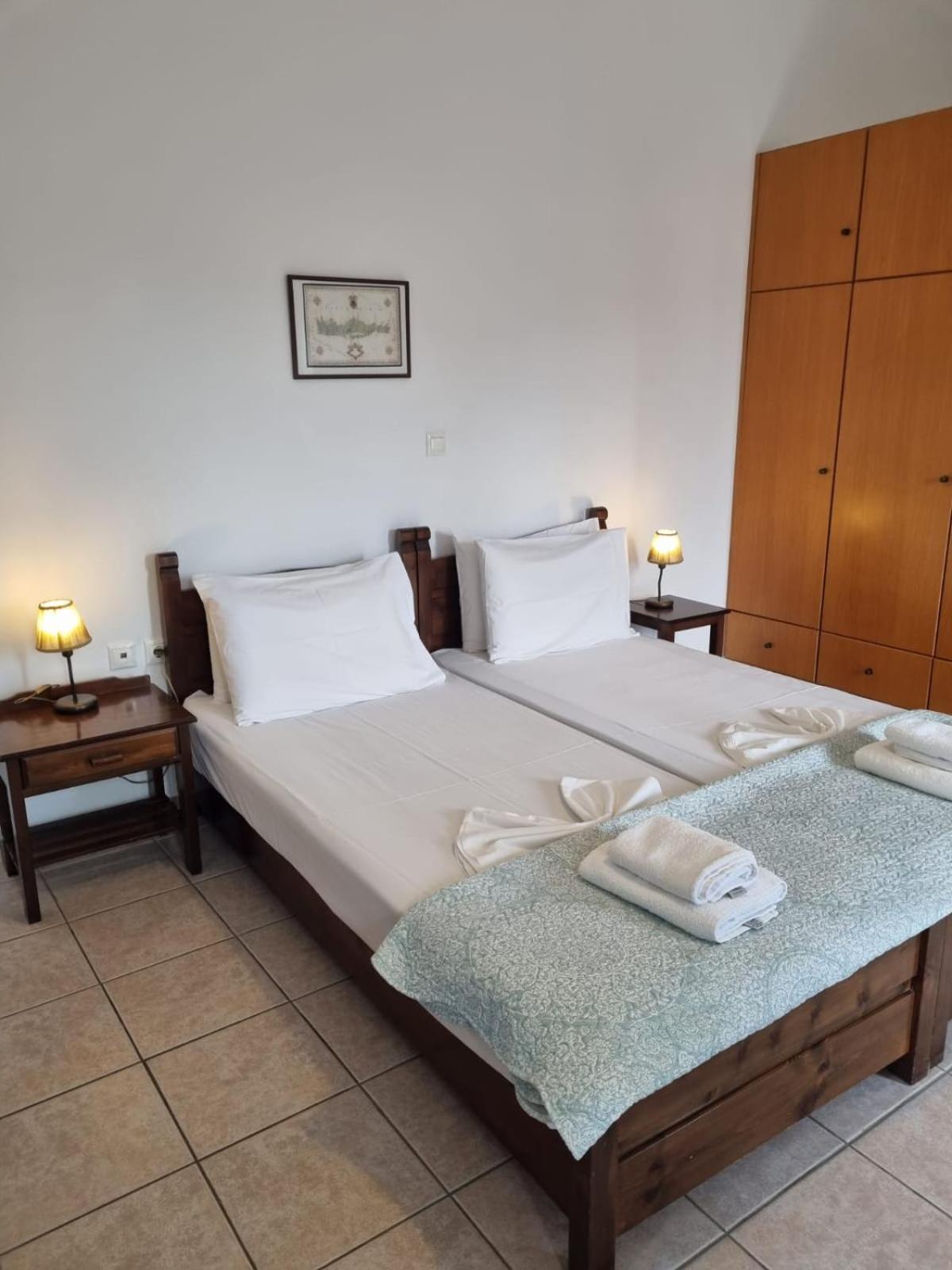 Irida Apartments -Ex Blazis House Алмирида Экстерьер фото