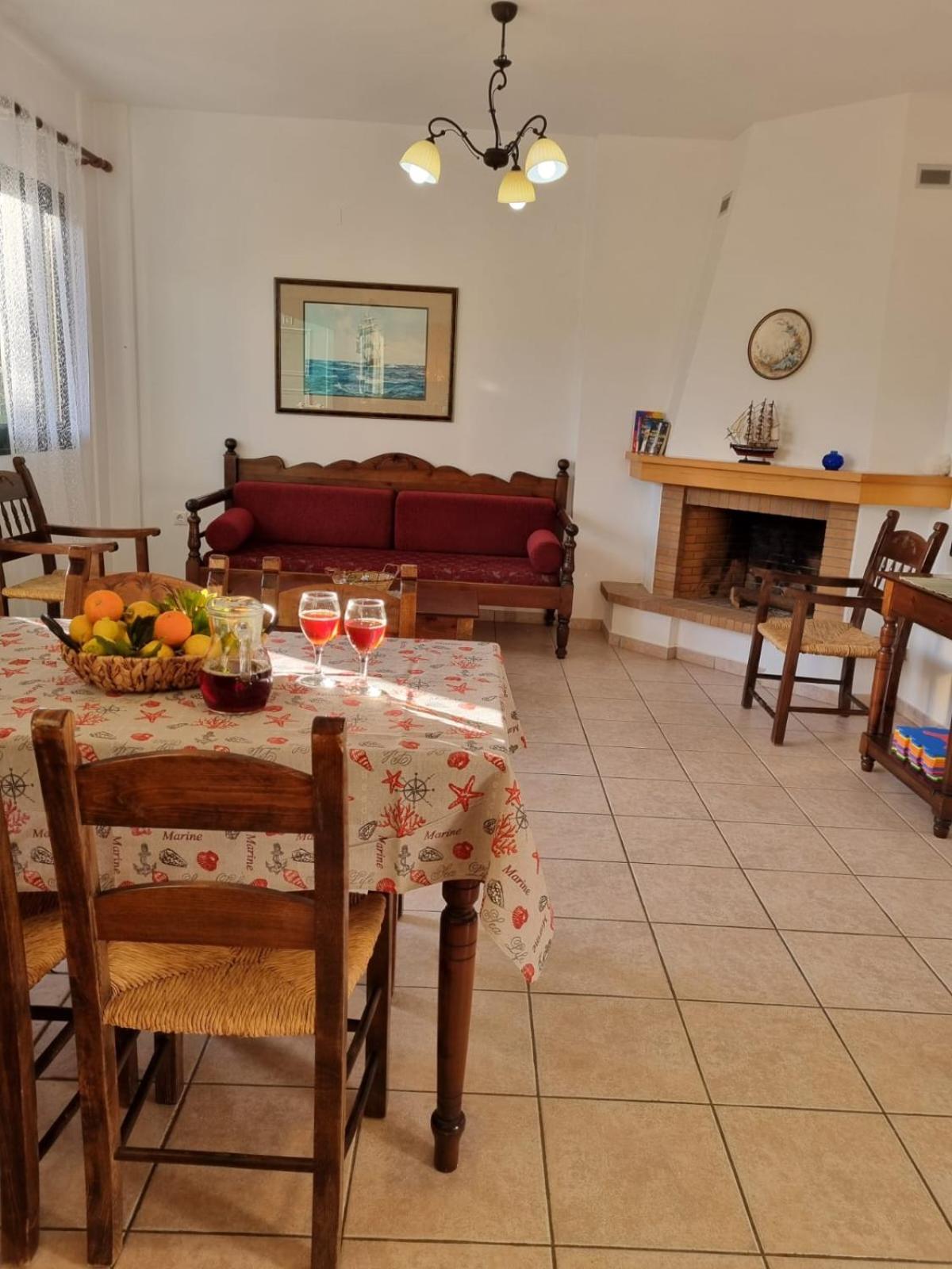Irida Apartments -Ex Blazis House Алмирида Экстерьер фото