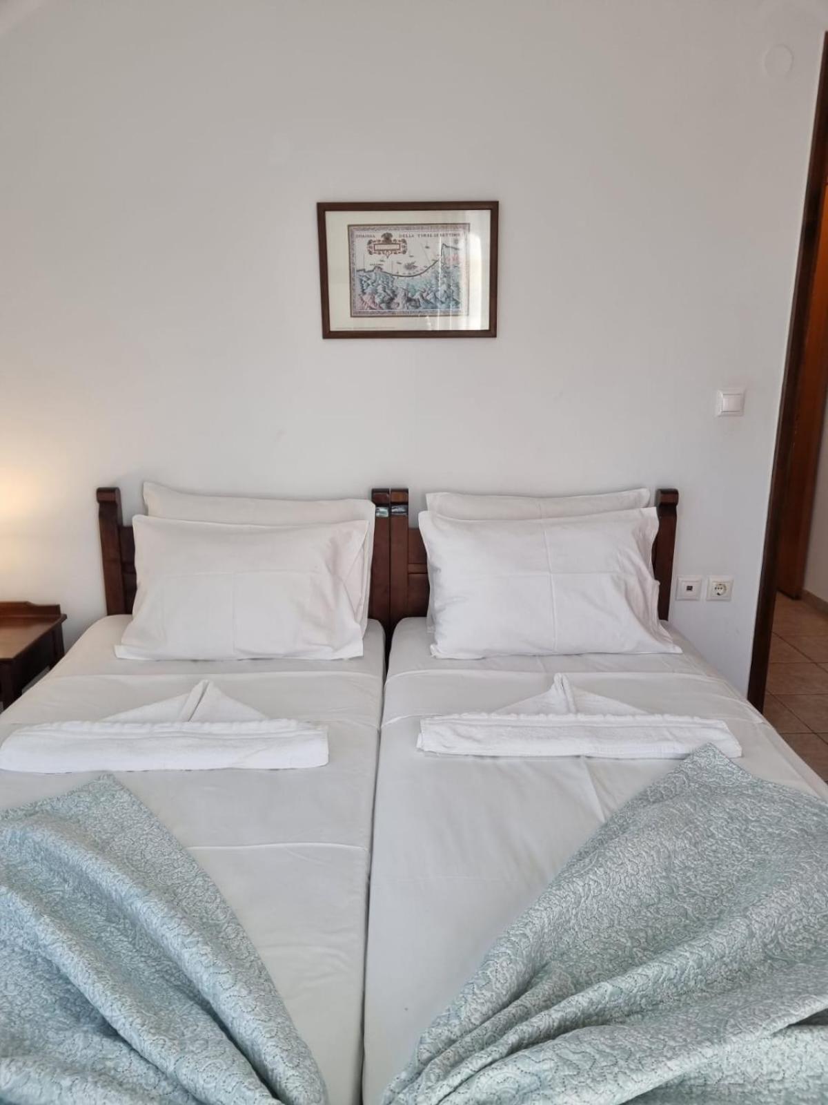 Irida Apartments -Ex Blazis House Алмирида Экстерьер фото