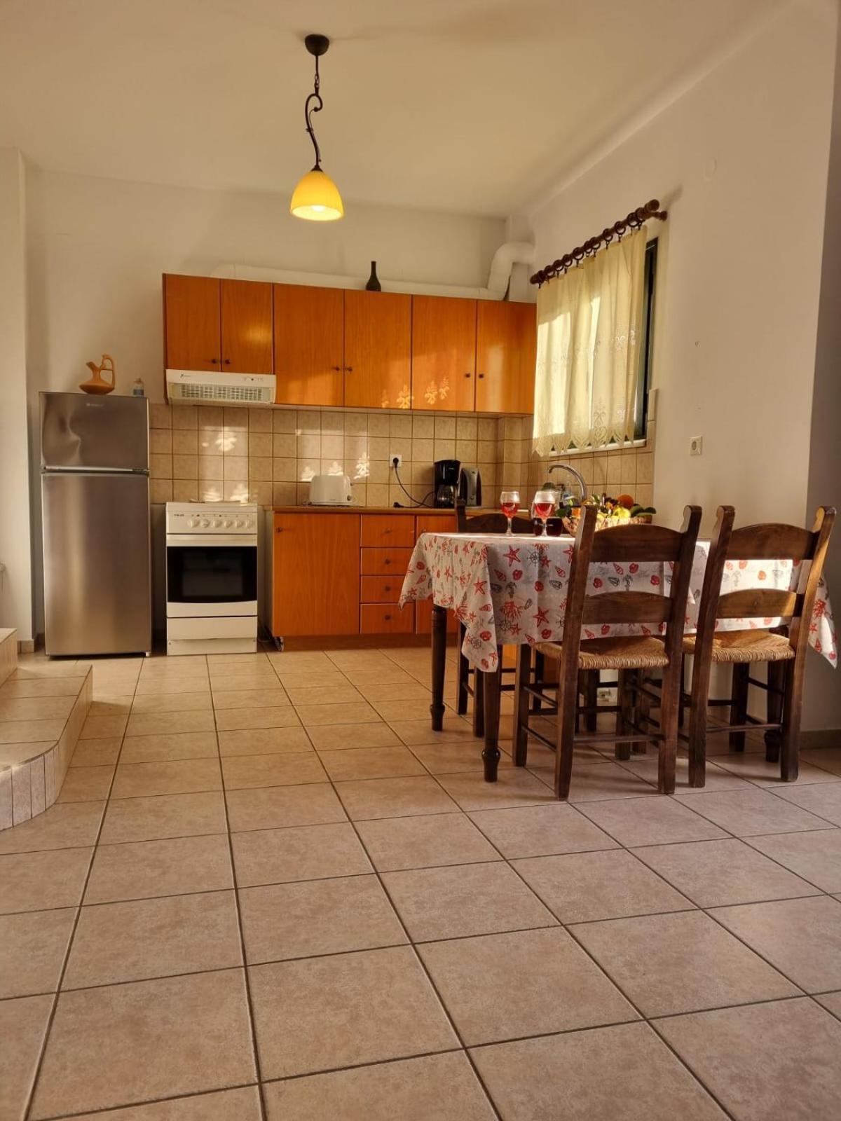 Irida Apartments -Ex Blazis House Алмирида Экстерьер фото